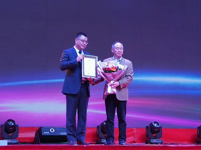 潤東方環?？照{授權